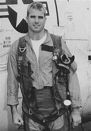 mccain_pilot John McCain