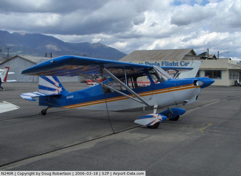 Il Bellanca 8KCAB-180 pilotato da Fosset (N240R)